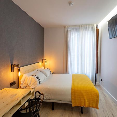 Casual Fuentes Hotell Bilbao Eksteriør bilde