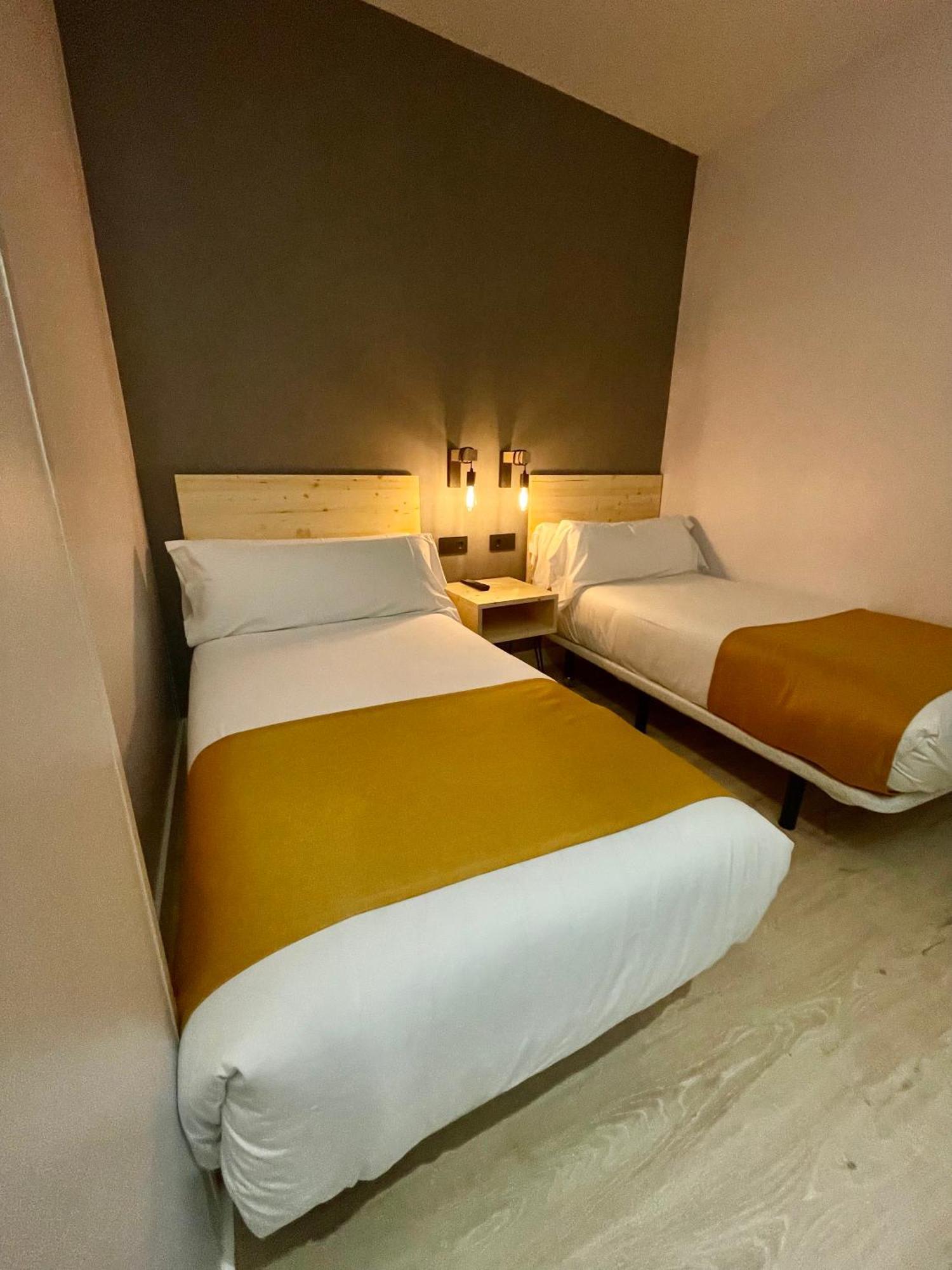 Casual Fuentes Hotell Bilbao Eksteriør bilde