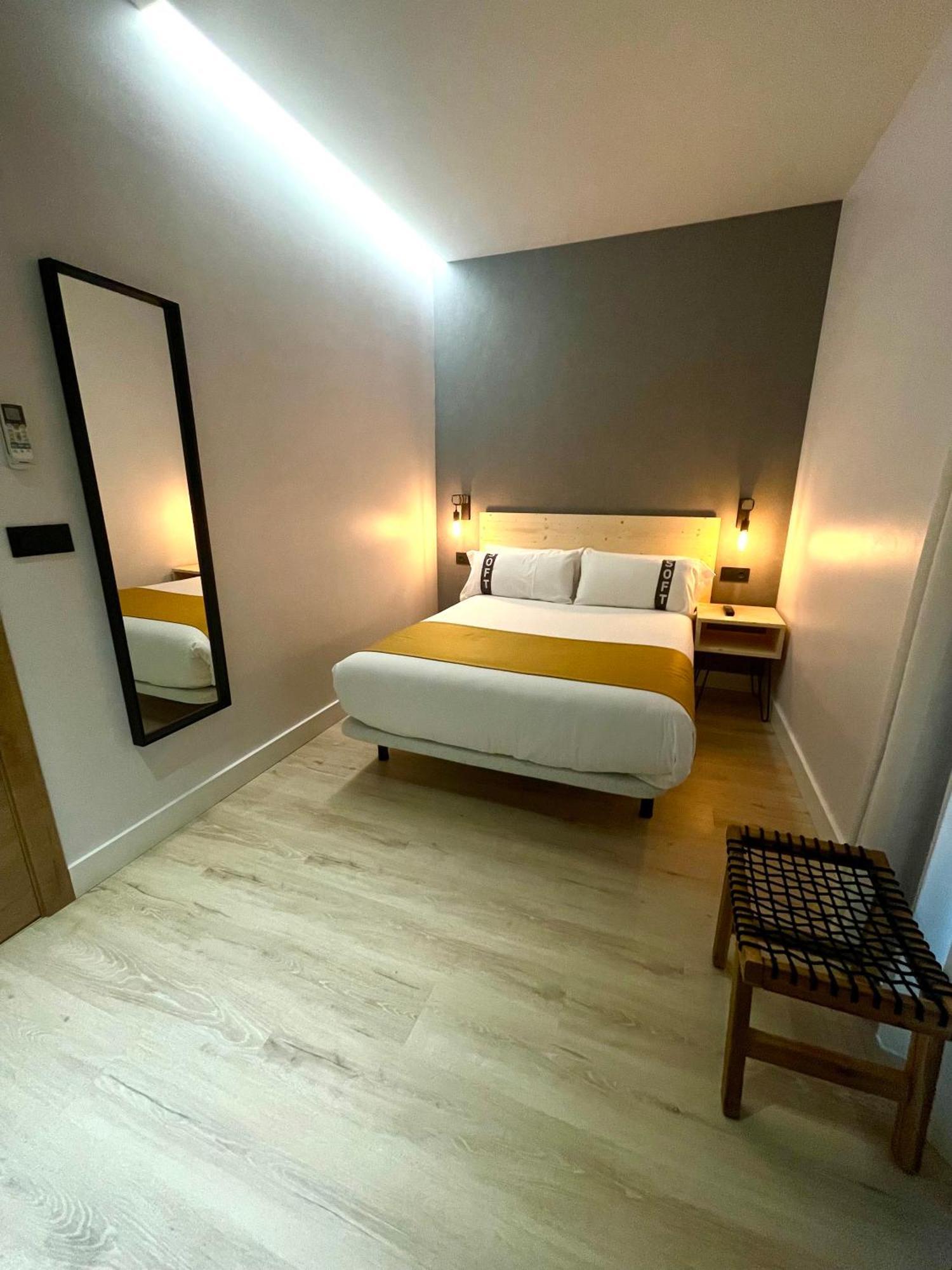 Casual Fuentes Hotell Bilbao Eksteriør bilde